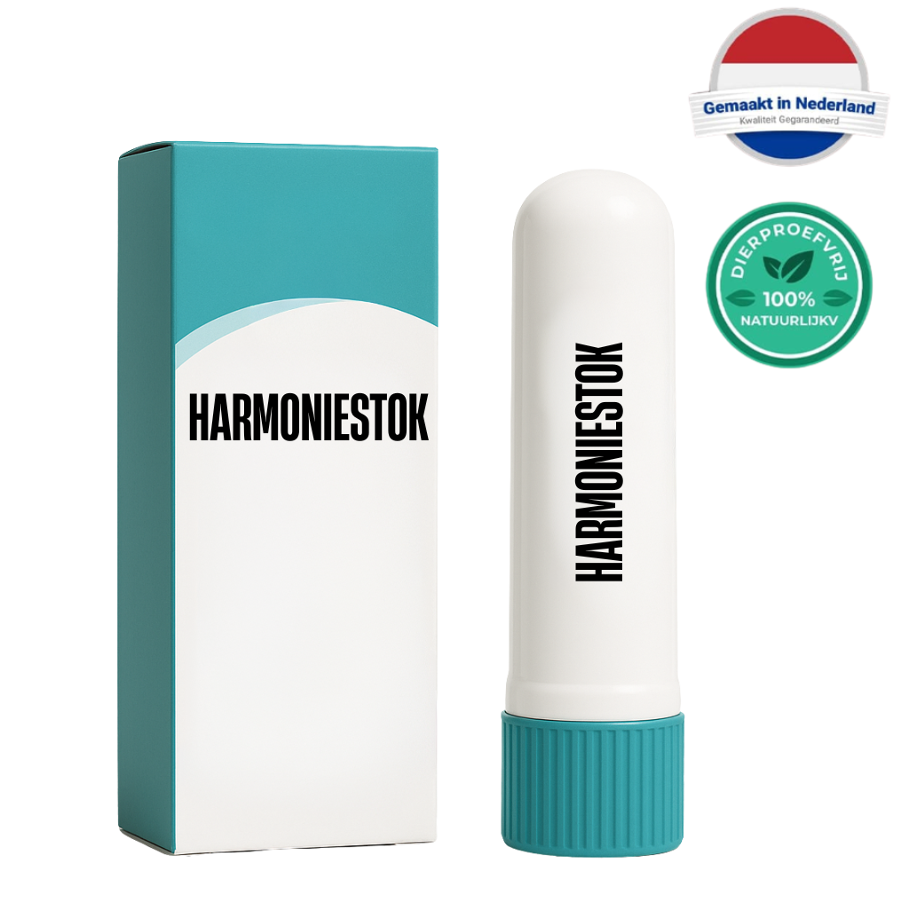 Harmoniestok huidstick met botanische extracten voor een stralende huid, verpakt in een aantrekkelijke doos.