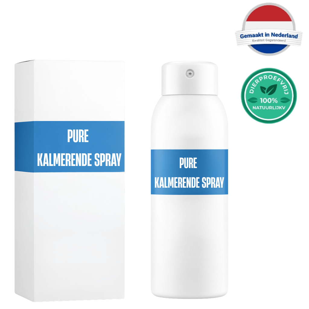 Pure Kalmerende Spray productverpakking en spuitfles voor een gladde, stralende huid.