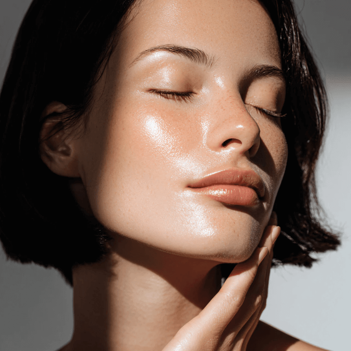 Ultra Huidmasker Crèmeset geeft een gladdere en frissere huid tijdens de nacht.