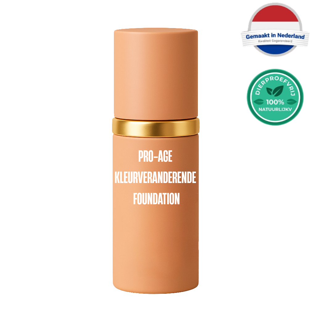 Pro-age kleurveranderende foundation verpakking met een matte finish en gouden accent.